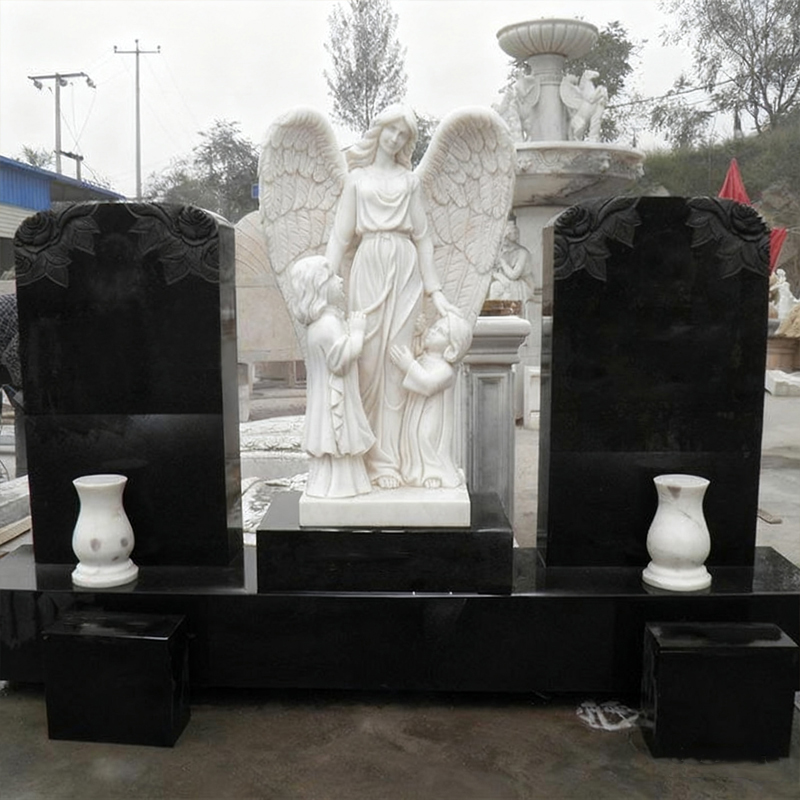 Modulární kombinovaný náhrobek