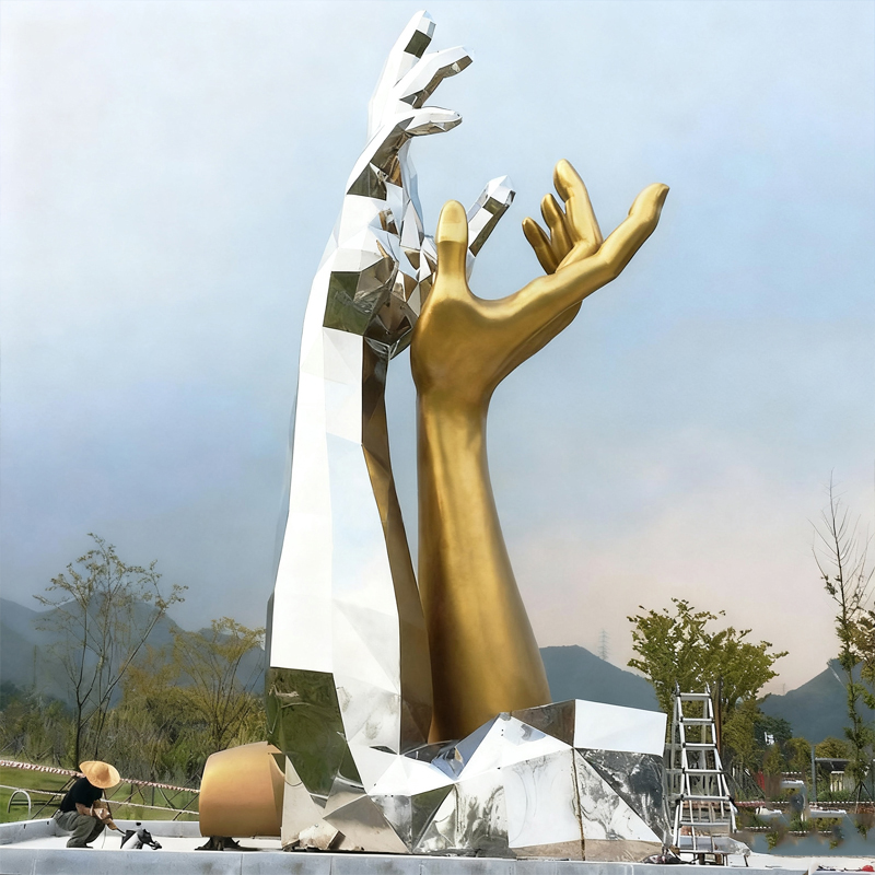 Venkovní abstraktní umělecká socha z nerezové oceli